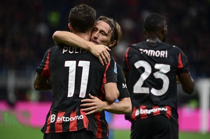 Adrien Rabiot dibuat heran dengan Luka Modric usai AC Milan menang atas Napoli di pekan kelima Liga Italia 2025-2026.
