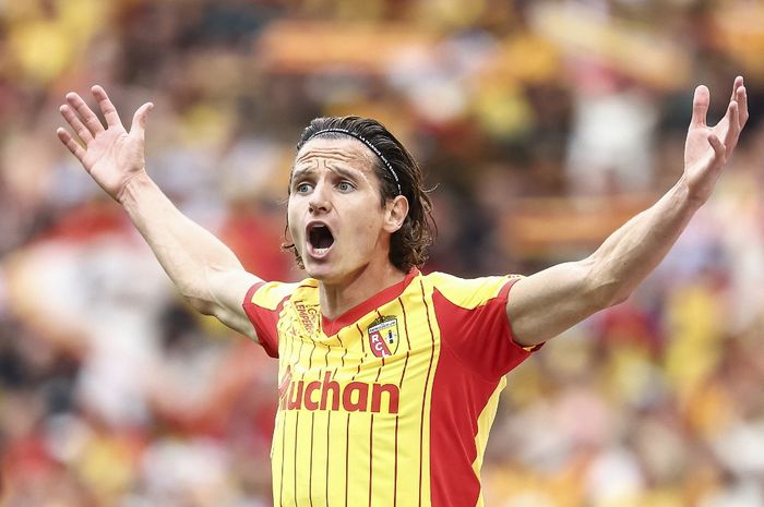 Florian Thauvin kembali dipanggil Timnas Prancis usai merusak debut Calvin Verdonk di Lille.