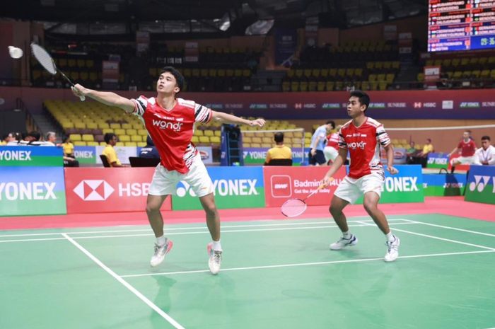 Ganda putra Indonesia, Raihan Daffa Edsel Pramono/Muhammad Rizki Mubarrok, harus mewaspadai ganda putra India dalam pertarungan penuh gengsi di semifinal Suhandinata Cup 2025.
