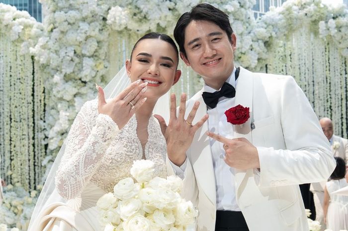 Amanda Manopo mengaku belum menemukan kekurangan dari Kenny Austin.