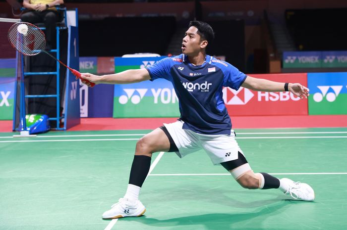 Tunggal putra Indonesia, Moh Zaki Ubaidillah, pada laga semifinal Kejuaraan Dunia Junior 2025, Sabtu, 18 Oktober 2025