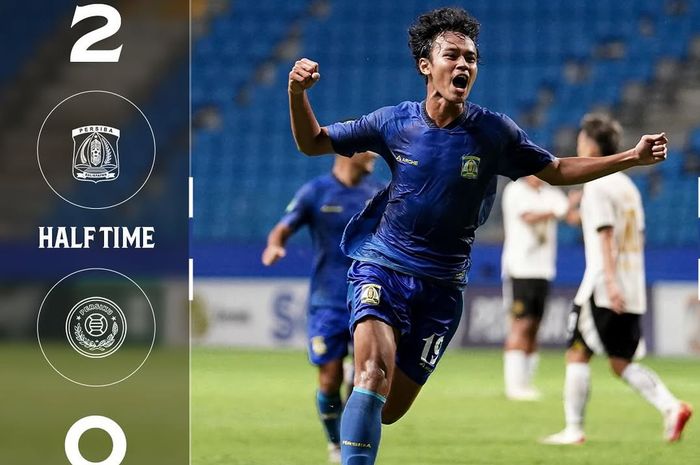 Suasana pertandingan Persiba Balikpapan vs Persiku pada laga lanjutan Championship 2025-2026 di Stadion Batakan, Balikpapan, Minggu (26/10/2025).