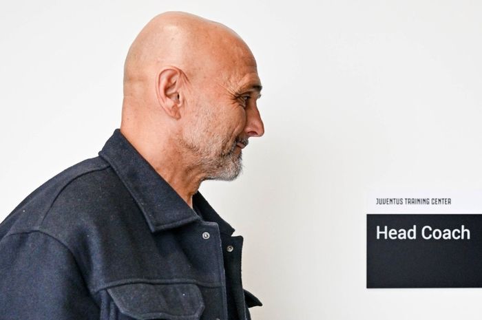 Juventus mengincar 3 pemain bangkotan sebagai hadiah perpanjangan kontrak Luciano Spalletti.