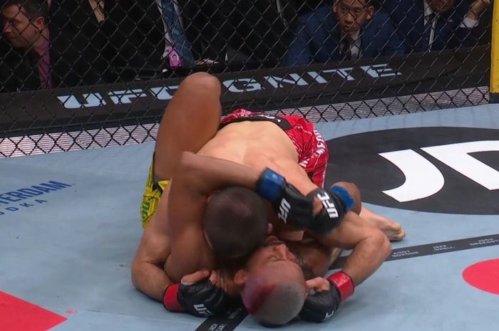 UFC 324 Results: Nurmagomedov & Figueiredo Highlights