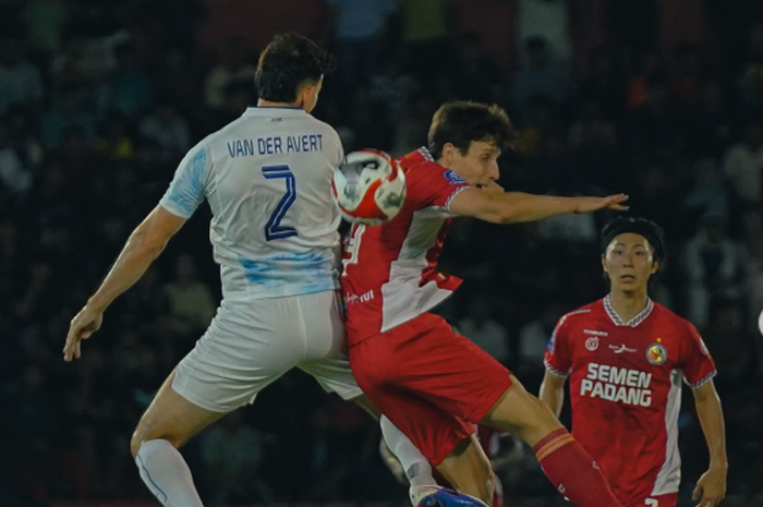 Semen Padang FC berbagi angka dengan PSIM Yogyakarta meski Laskar Mataram bermain dengan 10 orang.