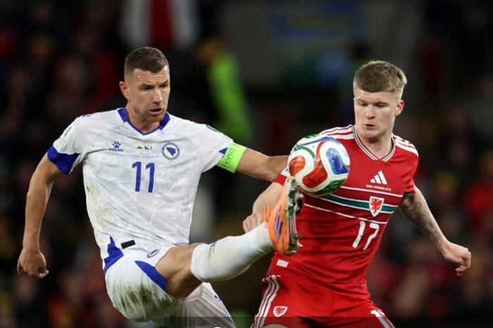 Bosnia Hanya Selangkah Menuju Piala Dunia 2026, Edin Dzeko Calon Bapak-bapak 40