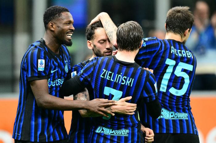 Inter Milan sukses mengemas tiga poin saat menjamu Cagliari di pekan ke-33  Liga Italia 2025-2026, Sabtu (18/4/2026) WIB.