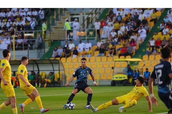 Hasil ACL 2 - Cristiano Ronaldo Ukir Gol ke-969, Al Nassr Bikin Wakil Uni  Emirat Arab Babak Belur - Bolasport.com