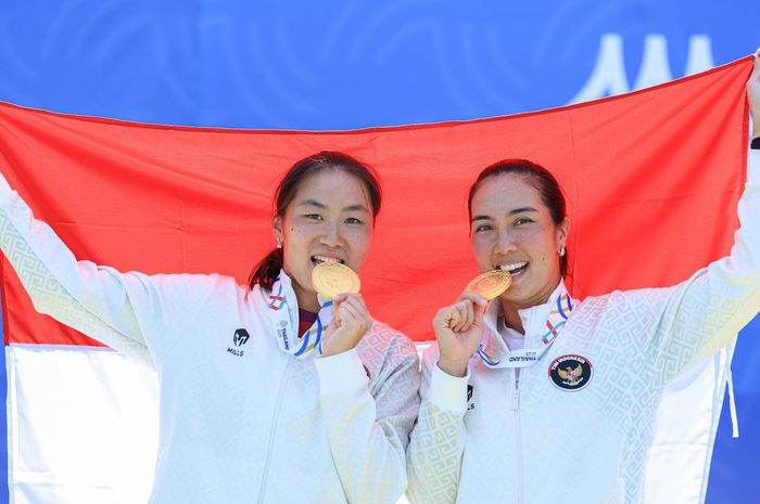 Janis Tjen dan Aldila Sutjadi harus mengakhiri perseteruan mereka di Wimbledon 2026.