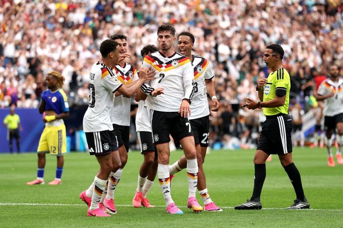 Timnas Jerman mengemasi tasnya untuk persiapan Piala Dunia 2026 setelah kalah adu penalti dari Paraguay di babak 32 besar.