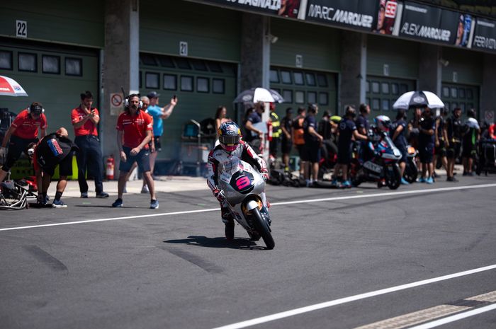 Hasil Kualifikasi Moto3 Jerman 2026 - Starting Grid Veda Ega Pratama di Sirkuit Sachsenring - Juara.net