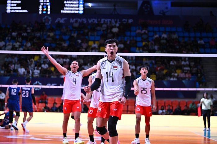 Tim voli putra Indonesia dipimpin oleh Farhan Halim. Hingga Fawzan Nibras berhasil mengalahkan Oman untuk memastikan lolos ke babak semifinal Piala AVC 2026.