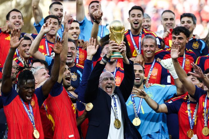 Pelatih Luis de la Fuente memuji generasi emas timnas Spanyol usai mengalahkan Argentina dan menjuarai Piala Dunia 2026 berkat kemenangan di final di MetLife Stadium, New Jersey (19/7/2026).