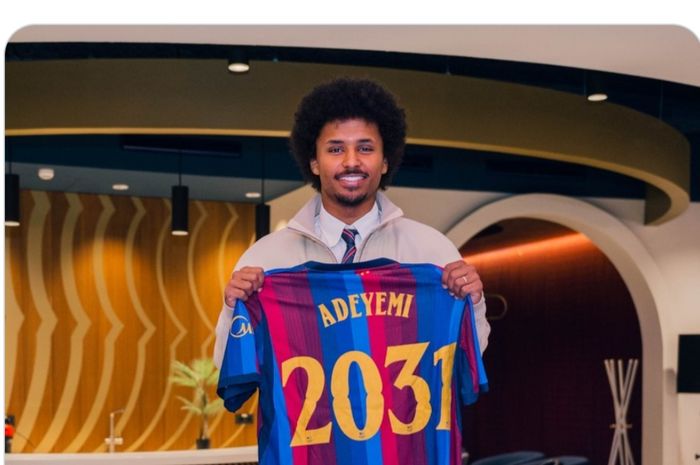 FC Barcelona telah mengumumkan kedatangan Karim Adeyemi sebagai karyawan baru.