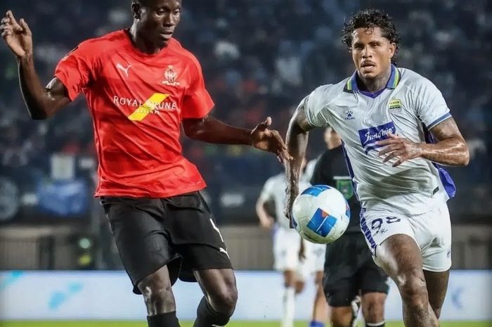 Suasana laga Persip vs DPMM FC pada laga kedua Grup A Piala Presiden 2026 di Stadion Si Jalak Harupat Bandung, Selasa (28/7/2026).
