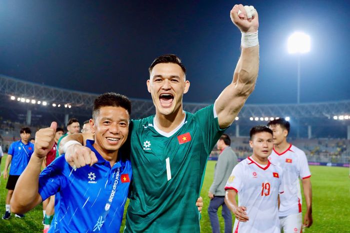 Selebrasi Patrik Le Giang dan para pemain Timnas Vietnam usai mengalahkan Malaysia di semifinal leg pertama ASEAN Championship 2026.