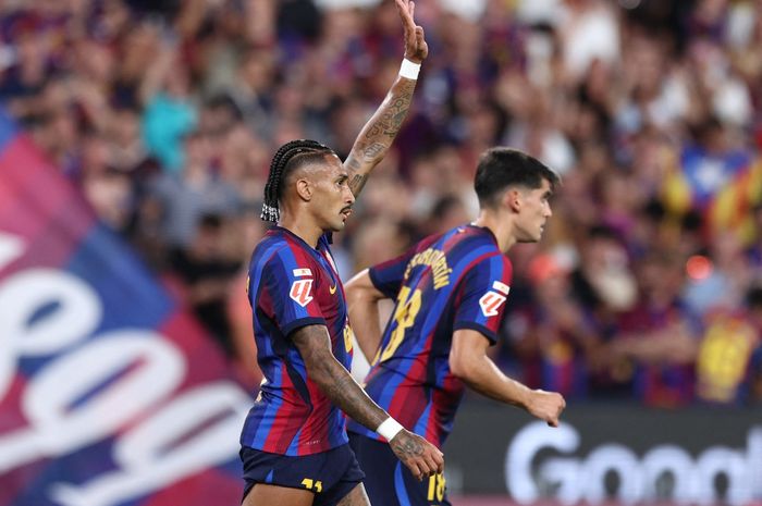 Winger Barcelona, Raphinha, mencetak gol ke gawang Athletic Bilbao dalam lanjutan Liga Spanyol 2026-2027, Jumat (28/8/2026) WIB.