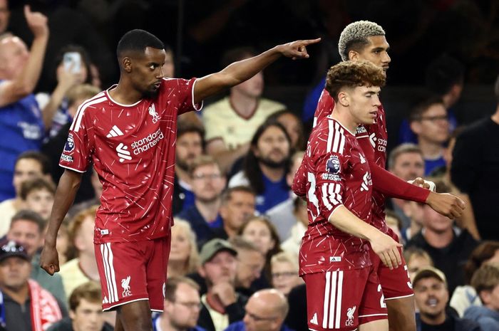 Alexander Isak (kiri) mencetak brace dalam tempo 3 menit saat Liverpool mengalahkan Ipswich Town di pekan ke-3 Liga Inggris 2026-2027, Sabtu (5/9/2026) dini hari WIB.