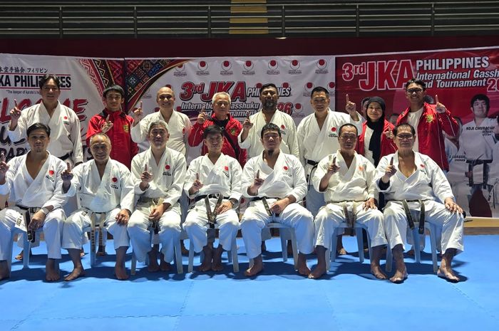 Tim karate JKA Indonesia menorehkan prestasi membanggakan pada ajang international di Filipina.