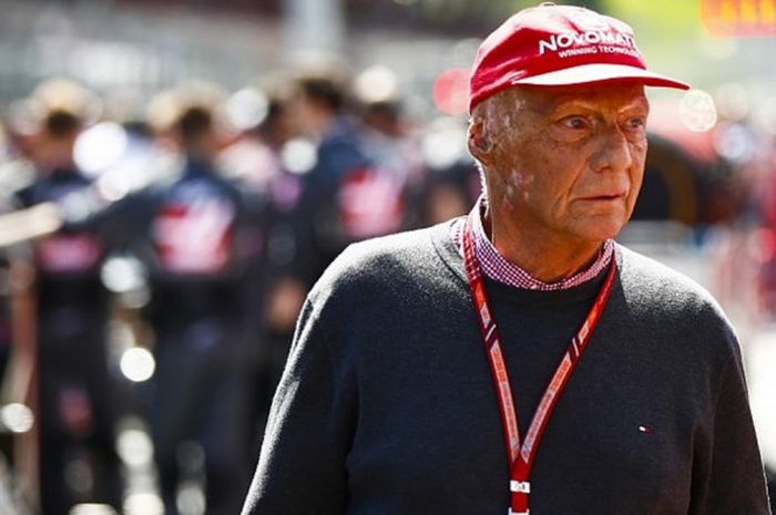 Legenda balap Formula 1 (F1) asal Austria, Niki Lauda, dilaporkan kembali dirawat di rumah sakit kar