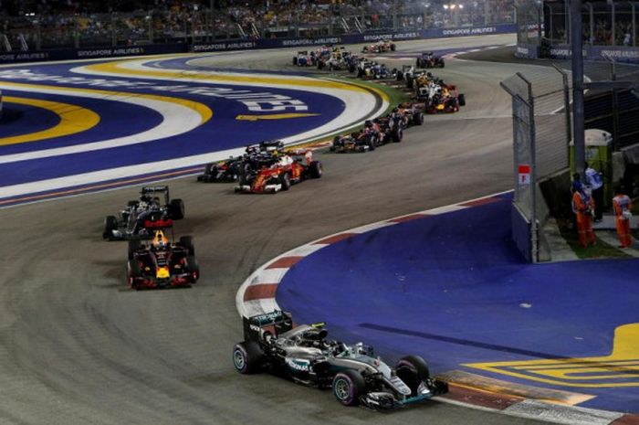  Balapan Formula 1 GP Singapura di Sirkuit Marina Bay 