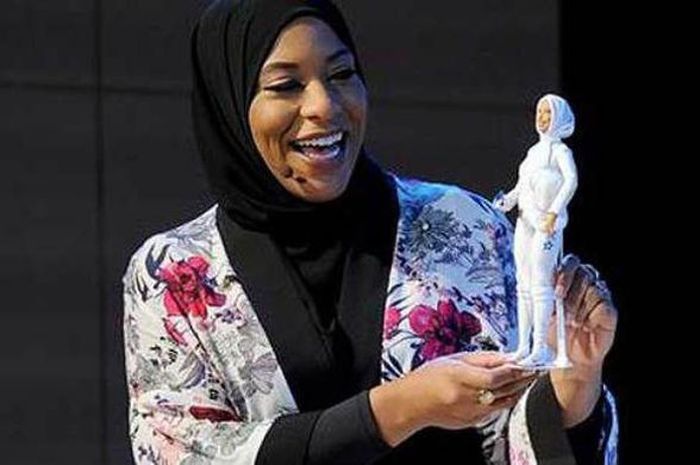 Ibtihaj Muhammad membuat sejarah sebagai atlet AS berhijab pertama yang tampil di Olimpiade