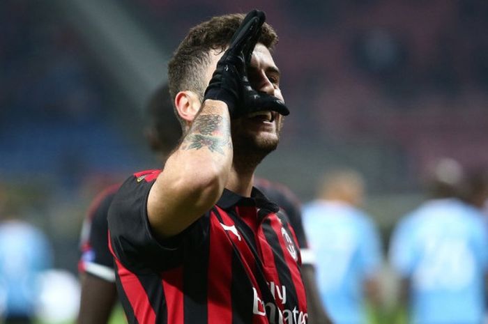 Penyerang AC Milan, Patrick Cutrone.