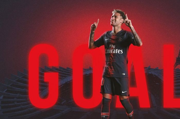 Penyerang Paris Saint-Germain, Neymar, merayakan gol yang dicetak ke gawang Lille dalam laga Liga Prancis di Stadion Parc des Princes, Paris pada 2 November 2018.