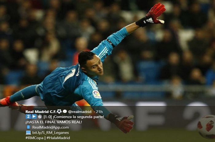 Kiper Real Madrid, Keylor Navas, beraksi dalam laga leg pertama babak 16 besar Copa del Rey melawan 