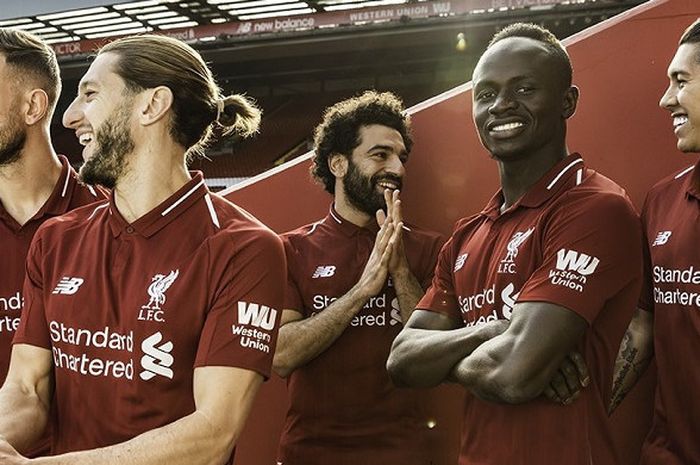 Pemain Liverpool Menjadi Model Peluncuran Jersey Baru Liverpool