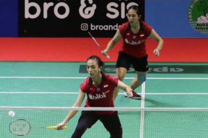 Pasangan ganada putri, Febriana Dwipuji Kusuma/Ribka Sugiarto, saat tampil di turnamen Bangka Belitung Indonesia Masters 2018. 