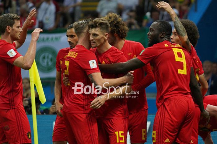 Para pemain Belgia merayakan gol ke gawang Brasil pada pertandingan babak perempat final Piala Dunia 2018, 6 Juli 2018 di Kazan Arena.