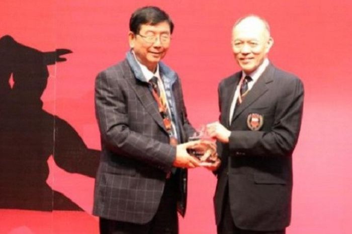 Supandi Kusuma terima penghargaan dariu federasi Wushu Asia