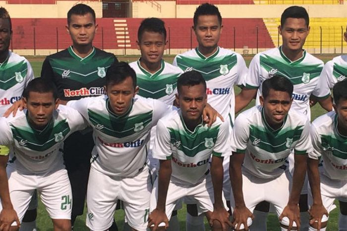 Skuat PSMS Medan saat menghadapi Barito Putra,  di Stadion Sultan Agung, Bantul,  Jumat (2/3/2018).