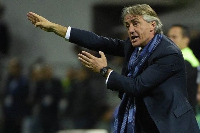 Pelatih Internazionale Milan, Roberto Mancini, mengaku peluang timnya ke Liga Champions menjadi semakin kecil setelah kalah 0-1 di kandang Genoa, Rabu (20/4/2016) waktu setempat. 