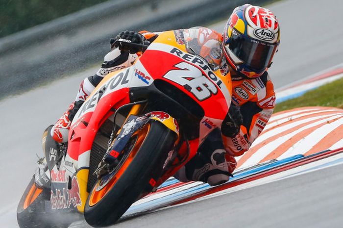 Pebalap Repsol Honda Team asal Spanyol, Dani Pedrosa, memacu motornya pada sesi latihan bebas pertama GP Ceska di Sirkuit Brno, Jumat (4/8/2017).