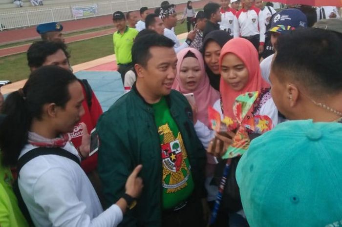 Menpora Imam Nahrawi  di acara puncak Kirab Pemuda 2018 di Lapangan Atletik, GOR Rawamangun, Jakarta Timur, Kamis (15/11/2018).