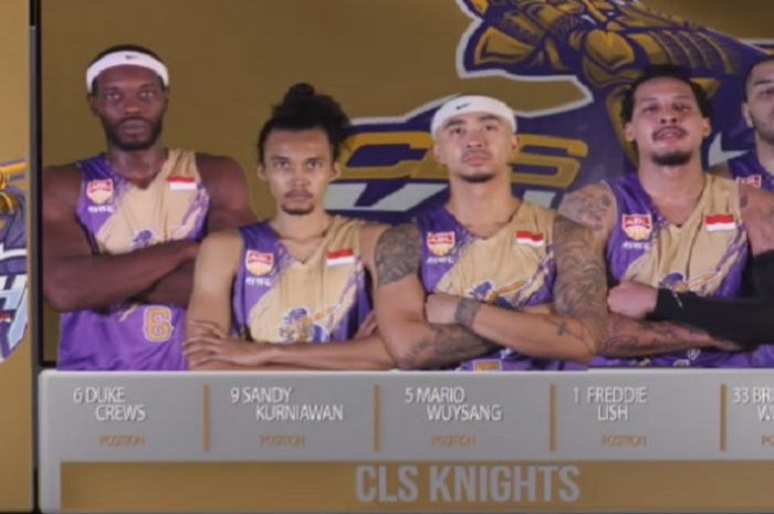 Starting Five yang diturunkan CLS Knights Indonesia sat menghadapi laga perdana di ABL 2017/18 dengan menjamu Formosa Dreames pada Sabtu (18/11/2017).