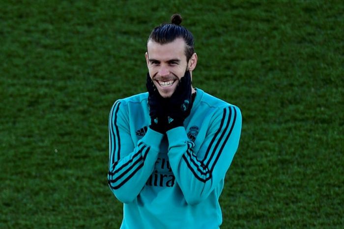 Ekspresi pemain Real Madrid, Gareth Bale, dalam sesi latihan di Madrid, Spanyol, pada 30 Desember 2017.