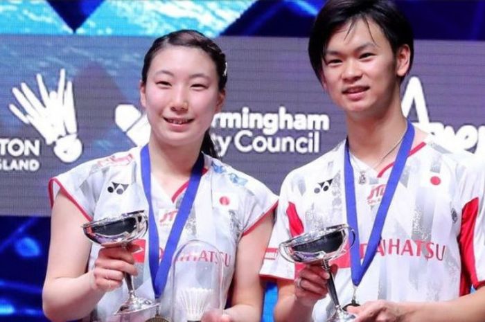 Pebulu tangkis ganda campuran Jepang, Yuta Watanabe/Arisa Higashino, berhasil menjadi juara All England Open 2018 pada Minggu (18/3/2018). 