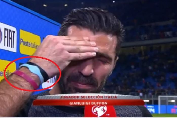  Gianluigi Buffon saat diwawancara usai memutuskan pensiun dari Timnas Italia, Selasa (14/11/2017).