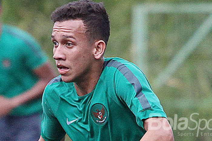 Ekspresi Egy Maulana dalam sebuah latihan bersama Timnas U-19 Indonesia.