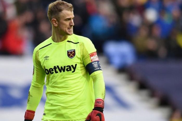 Joe Hart saat memperkuat West Ham United lawan Wigan Athletic dalam laga Piala FA di DW Stadium, Wigan, 27 Januari 2018.