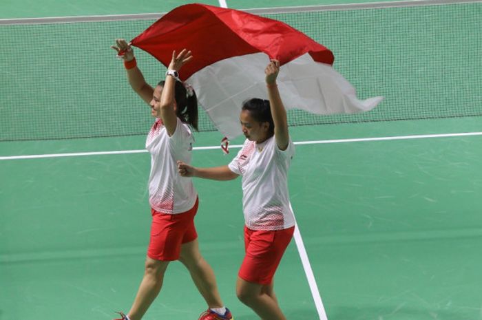 Selebrasi pasangan ganda putri Indonesia, Leani Ratri Oktila/Khalimatus Sadiyah, seusai mengalahkan 