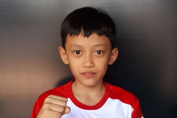 Dendi Triansyah, salah satu peserta Audisi Umum Djarum Beasiswa Bulu Tangkis 2018 di GOR Bima, Cirebon.