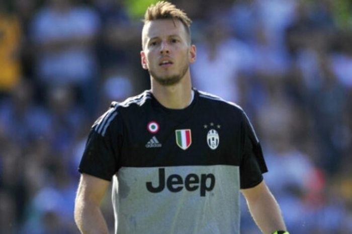 Norberto Neto memutuskan untuk hijrah dari Juventus ke Valencia.