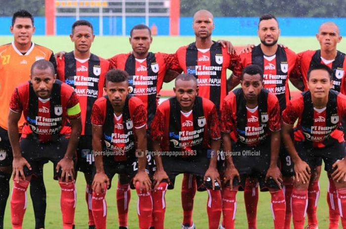 Skuat Persipura Jayapura saat melawan Bhayangkara FC di turnamen Jakajaya Friendly Games 2018