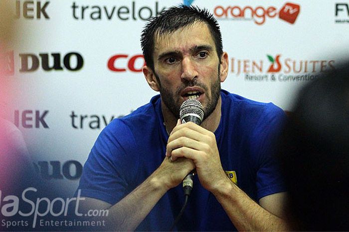 Vladimir Vujovic saat membela Persib Bandung.