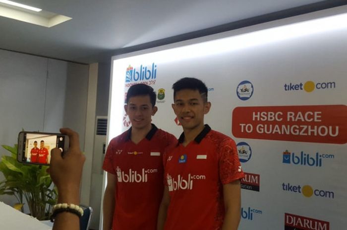 Pasangan ganda putra Indonesia, Fajar Alfian/Muhammad Rian Ardianto harus terhenti langkahnya di babak semifinal Indonesia Open 2018, Sabtu, (7/7/2018).