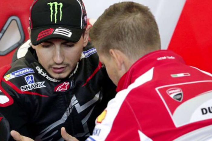 Jorge Lorenzo dan Casey Stoner.